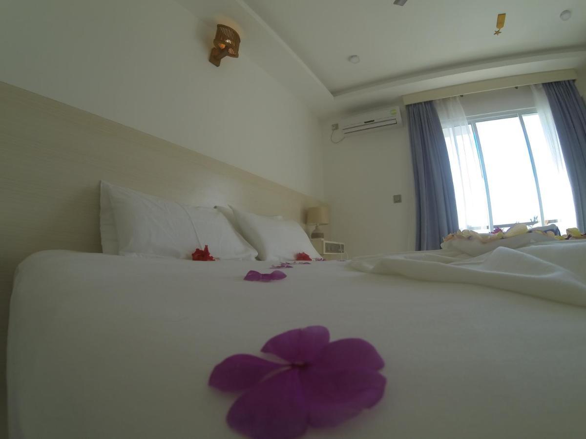 Grand Beach Dhigurah Dhigurah  Zewnętrze zdjęcie
